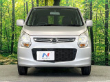 弊社では、全車『修復歴なし』のお車のみ取り扱っております。専任バイヤーによる厳選した仕入れの後、入庫後の車両チェックを行い、ネクステージが認定した高品質な中古車をご提供しております。