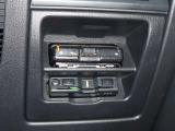 【ETC車載器】ビルドイン型で見た目もすっきりです!運転席の足元にございます。料金所での手間を解消します。通行券を取る際幅寄せに気を使う必要もありません。