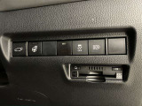 ハリアー 2.5 ハイブリッド E-Four Z レザーパッケージ 4WD 