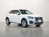 Q2 1.0 TFSI スポーツ 