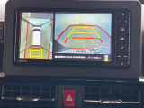 真上からの目線で周囲を確認できるパノラマモニター搭載!狭い場所での駐車時や狭い路地など、運転が苦手な方でも安心です♪