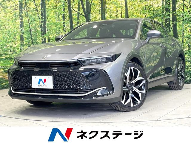 クラウンクロスオーバー 2.5 G アドバンスト レザー パッケージ E-Four 4WD