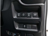 電動のスライドドアで楽々スムース!運転席からも開閉の操作もできます♪キーのスイッチひとつで自動開閉できる便利な機能もついてます♪