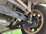 お車を安心してお乗りいただく為には、足回りの定期点検が欠かせません。サービスサポート(有償保証)では無料点検もご提供しており、安心のカーライフをお過ごしいただけるサポート体制が整っています。
