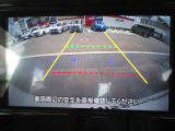 バックカメラを装備しています!見えにくい後方の映像をナビゲーションに表示します。駐停車も安心かつ後方の安全確認もでき、車庫入れも驚くほど楽になります!!運転に自信の無い方でも安心ですね♪