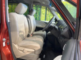運転席シート廻りは使用感も少なく、良好な状態となっています。丁寧に使われていたことがよくわかりますね。