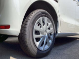 ☆お車についた傷やヘコミ、事故の修理もハヤシにお任せください。自社鈑金工場で修理ができますの安心です☆