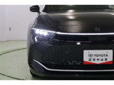 4つのランプに宿る力強い眼差し。4眼LEDヘッドランプです。汚れや積雪を取り除いてくれるヘッドライトウォッシャー付。オートライト、オートハイビームも搭載しているので面倒なヘッドライトの切替えは不要です