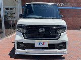 弊社では、全車『修復歴なし』のお車のみ取り扱っております。専任バイヤーによる厳選した仕入れの後、入庫後の車両チェックを行い、ネクステージが認定した高品質な中古車をご提供しております。