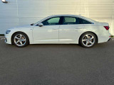 「Vorsprung durch Technik」(技術による先進)をモットーに、優れた技術力やデザイン性によって、人気が高いです。