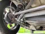 お車を安心してお乗りいただく為には、足回りの定期点検が欠かせません。サービスサポート(有償保証)では無料点検もご提供しており、安心のカーライフをお過ごしいただけるサポート体制が整っています。
