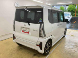 当店では車両本体価格以外に、諸費用を含めた支払総額も表示しておりますので、お客様の予算にピッタリのおクルマお選びができます。コーティングやJAFをセットにしたオトクな購入パックも好評です。