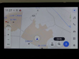 ナビゲーション付き。タッチパネル式で使いやすく、お出かけもラクラクです。
