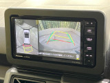 【パノラマモニター】専用のカメラにより、上から見下ろしたような視点で360度クルマの周囲を確認することができます☆死角部分も確認しやすく、狭い場所での切り返しや駐車もスムーズに行えます。