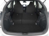 【トランクルーム】荷室の広さも十分です!シートアレンジでシートを畳めば長い荷物だって積めますね。シートアレンジの操作方法など、お気軽にご相談下さい。