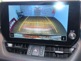 バックガイドモニターで、後方を確認しながら安心して駐車することができます。運転初心者も熟練者も必須の機能ですよ!