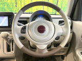 【純正革巻きステアリング】上質な革を使用することで、手にしっかり馴染みとても運転しやすいハンドルです♪