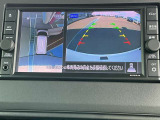アラウンドビューは4方のカメラで真上から車を見たようにモニタで確認ができる日産自慢の装備です。周辺の安全確認、小さなお子様や障害物も確認できるので、駐車のしやすさだけでなく、事故防止にも役立ちます♪