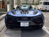 リアエンドにウイングはありません。