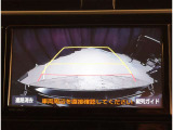 バックカメラで車庫入れも安心☆ 頼りすぎ注意です。
