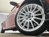 OZ Racing製18インチアルミホイール装備しております!!