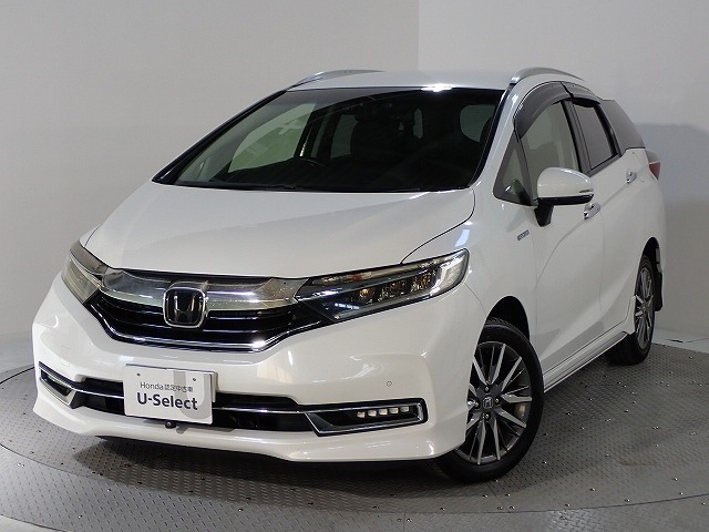 シャトル 1.5 ハイブリッド Z ホンダセンシング 4WD 