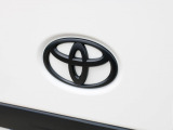 TOYOTAエンブレム艶無しブラックペイント済み!!
