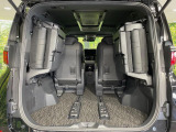 普段のお買い物や通勤、送迎等に十分な荷室スペースを確保しております。セカンドシートを倒すと、大きな荷物の積載も可能です♪