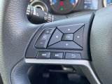 ステアリングスイッチも付いておりますので、運転中でも音量の変更など可能です。