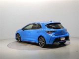 ご覧の車両以外にも多数のU-Carを展示販売しております。