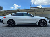 ★BMWエマージェンシーサービス:24時間、様々なトラブルの応急処置のアドバイス、出張修理やレッカー手配、お客様の交通手段やホテルの確保、そして場合によっては、その費用までをも負担するというサービスで