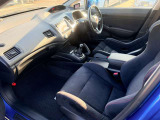 気になるお車がありましたら右の電話番号から直接お店にお問い合わせください。支払方法から車両情報、状態までなんでもご説明させて頂きます。スタッフ一同ご連絡お待ちしております。