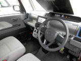運転席回り