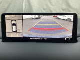 狭い場所での駐車やすれ違いなどでより的確な運転操作に役立つ360&deg;ビューモニターが装備されています。