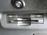 ナビ連動タイプのETC車載機です。ナビゲーションと連動してくれますのでカード未挿入を知らせてくれるなど便利な機能が追加されています。