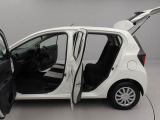 愛知ダイハツではお車をご購入頂いた後が本当のお付き合いのスタートだと思っています。 ですので定期点検や車検もお得なパックをご用意してお客様に頼りにされるダイハツディーラーを目指しています☆