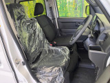 運転席シート廻りは使用感も少なく、良好な状態となっています。丁寧に使われていたことがよくわかりますね。