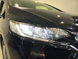 LEDヘッドライトで夜道も安心!