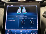 始めてお乗りになってもわかりやすいスイッチ類やコックピットも、人間工学を基に設計されており操作が扱いやすく工夫されております。