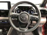 ハンドルは、車を運転する上で、ずっと握っている重要なパーツです。手にフィットする物が、いいですよね♪