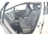 運転席シート廻りは使用感も少なく、良好な状態となっています。前オーナー様が丁寧に使っていたことがよくわかりますね。