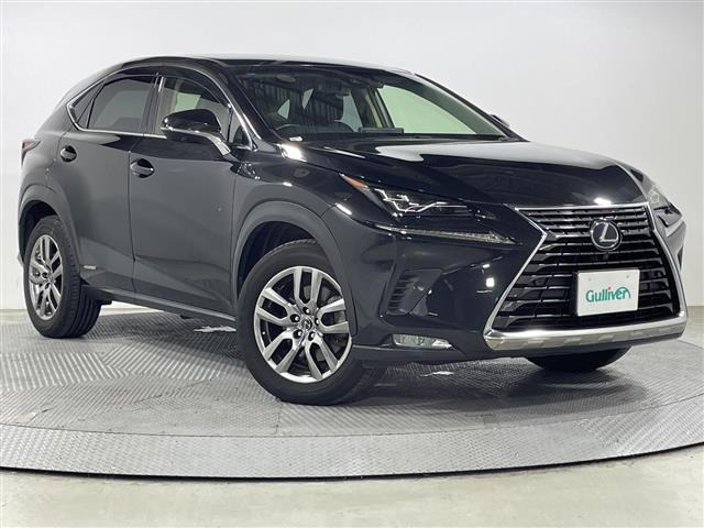 NX 300h バージョンL 4WD 本革シート