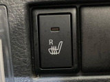 【シートヒーター】寒い日に重宝するシートヒーター!エアコンより早く温まってくれるので寒がりの人も安心ですね♪エアコンの温風は乾燥するから苦手、という方にもをおすすめです。