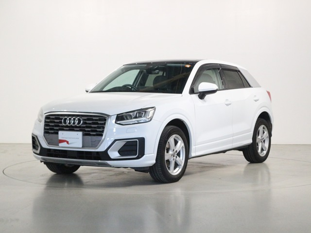 Q2 1.0 TFSI スポーツ