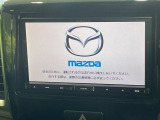 【純正ナビ】人気の純正ナビを装備しております。ナビの使いやすさはもちろん、オーディオ機能も充実!キャンプや旅行はもちろん、通勤や買い物など普段のドライブも楽しくなるはず♪