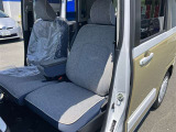 車内は煙草の匂いなど、嫌な匂いもありません☆煙草を吸わない方でも安心してお乗り頂けますよ☆(^^)※ただし感覚には個人差がありますので、念のため実車をご確認下さい☆
