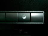 ハンドル支援のスイッチになります。必要に応じてOFFにすることができます。