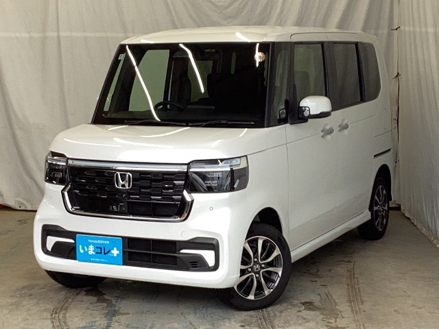 N-BOXカスタム  カスタム 660 4WD