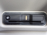 ■【ETC車載器】が装備されています。セットアップをしてお渡しとなり、ETCカードを差し込むだけで高速道路の利用が可能です。