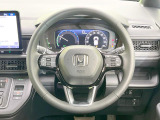 【ステアリングスイッチ】運転中、前方から目線をそらすことなく、オーディオ等の操作が可能な便利機能!安心&快適なドライブを演出してくれます♪